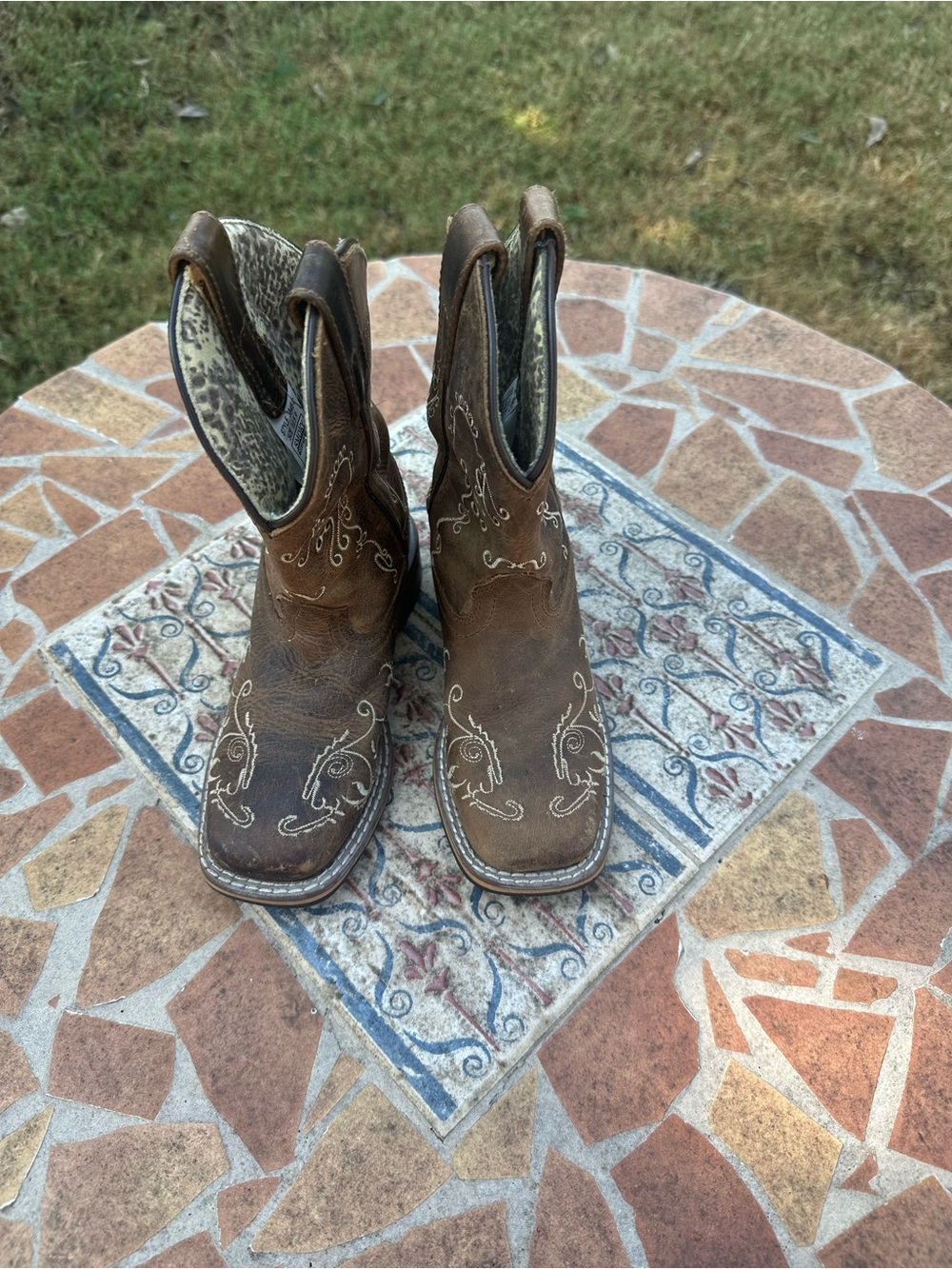 Kids Brown Western Cowboy Boots - Stylish Embroidered Youth Boots